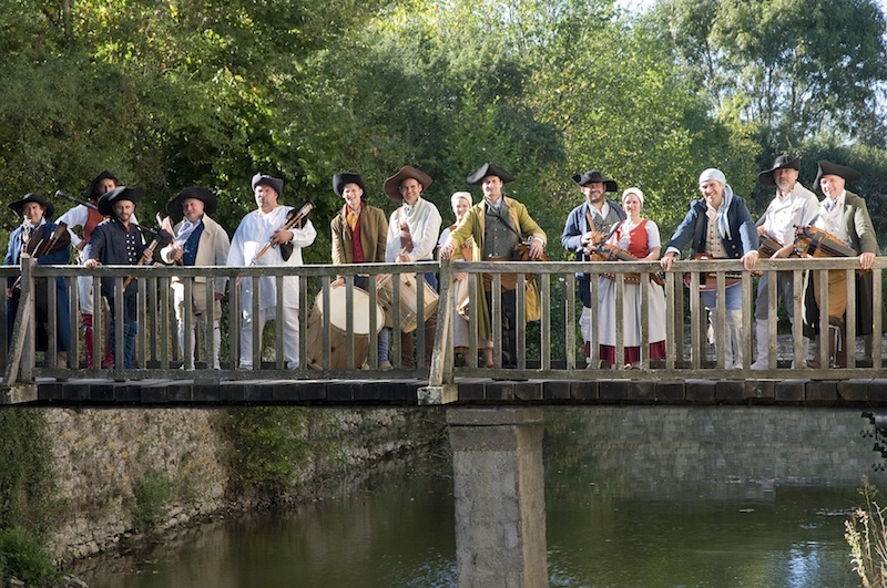 Bande Ménétrière sur le pont @